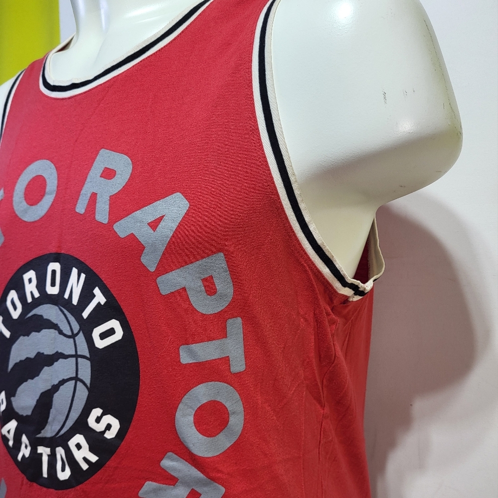 NBA Toronto Raptors Red Tank Top - Picture 3 of 6